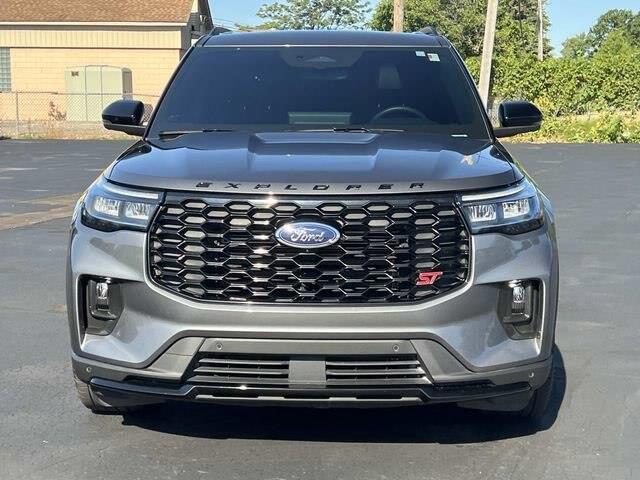 2025 Ford Explorer - $46,500