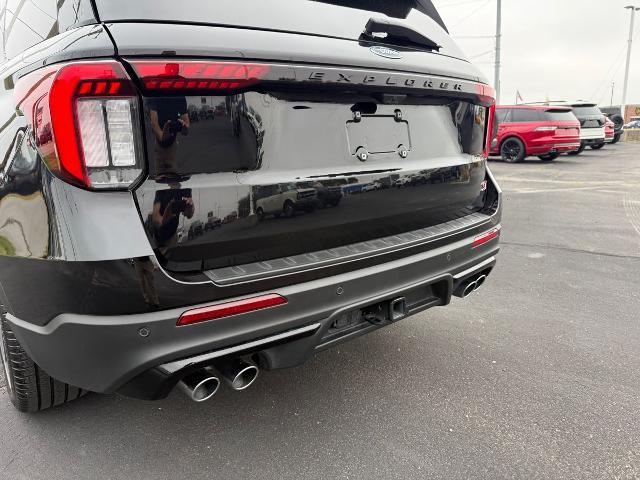 2025 Ford Explorer - $48,000