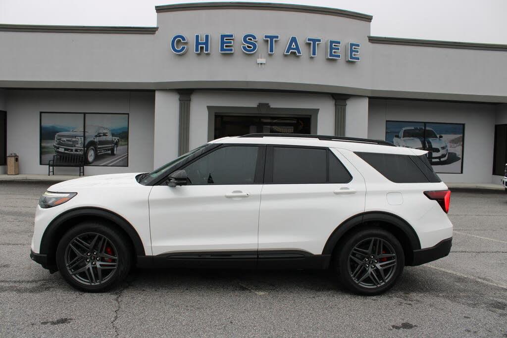 2025 Ford Explorer