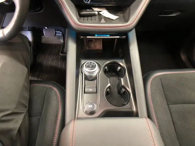 2025 Ford Explorer - $48,703