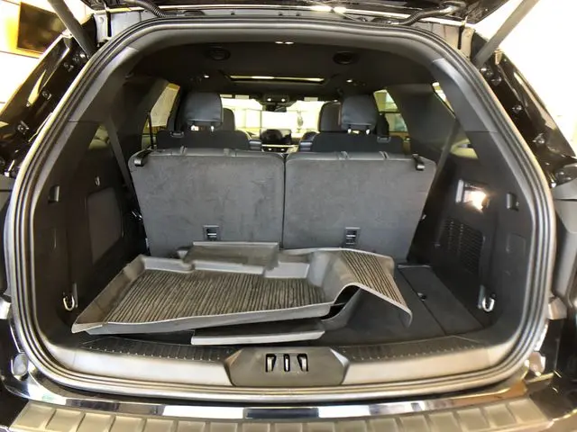 2025 Ford Explorer - $48,703