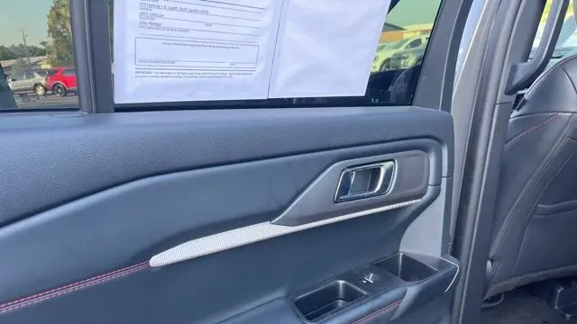 2025 Ford Explorer ST