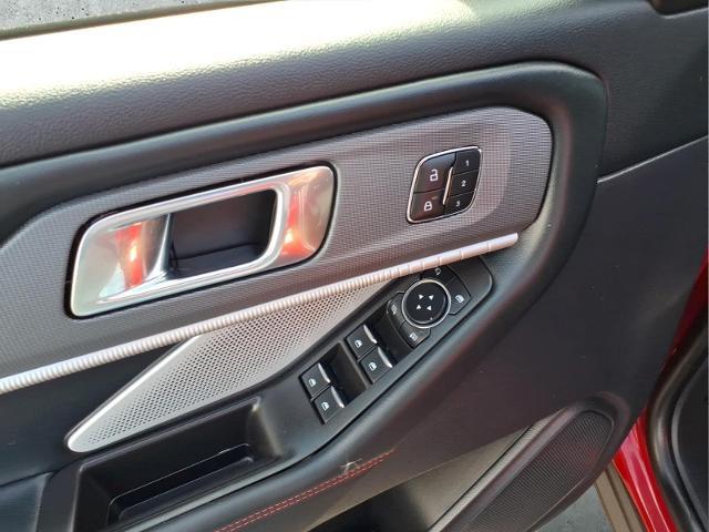 2025 Ford Explorer - $49,990