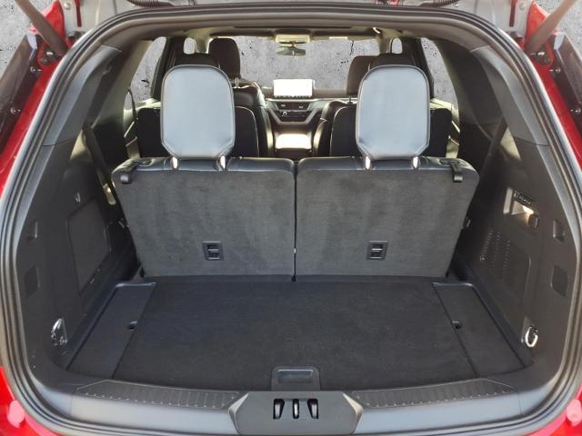 2025 Ford Explorer - $49,990
