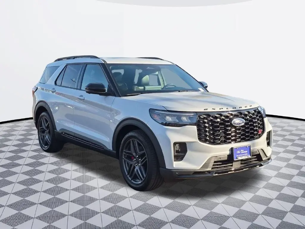 2026 Ford Explorer - $50,238