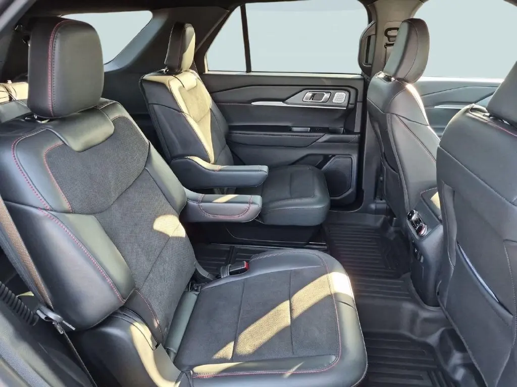 2026 Ford Explorer - $50,238