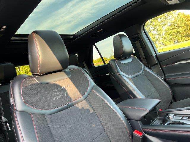 2026 Ford Explorer - $54,494