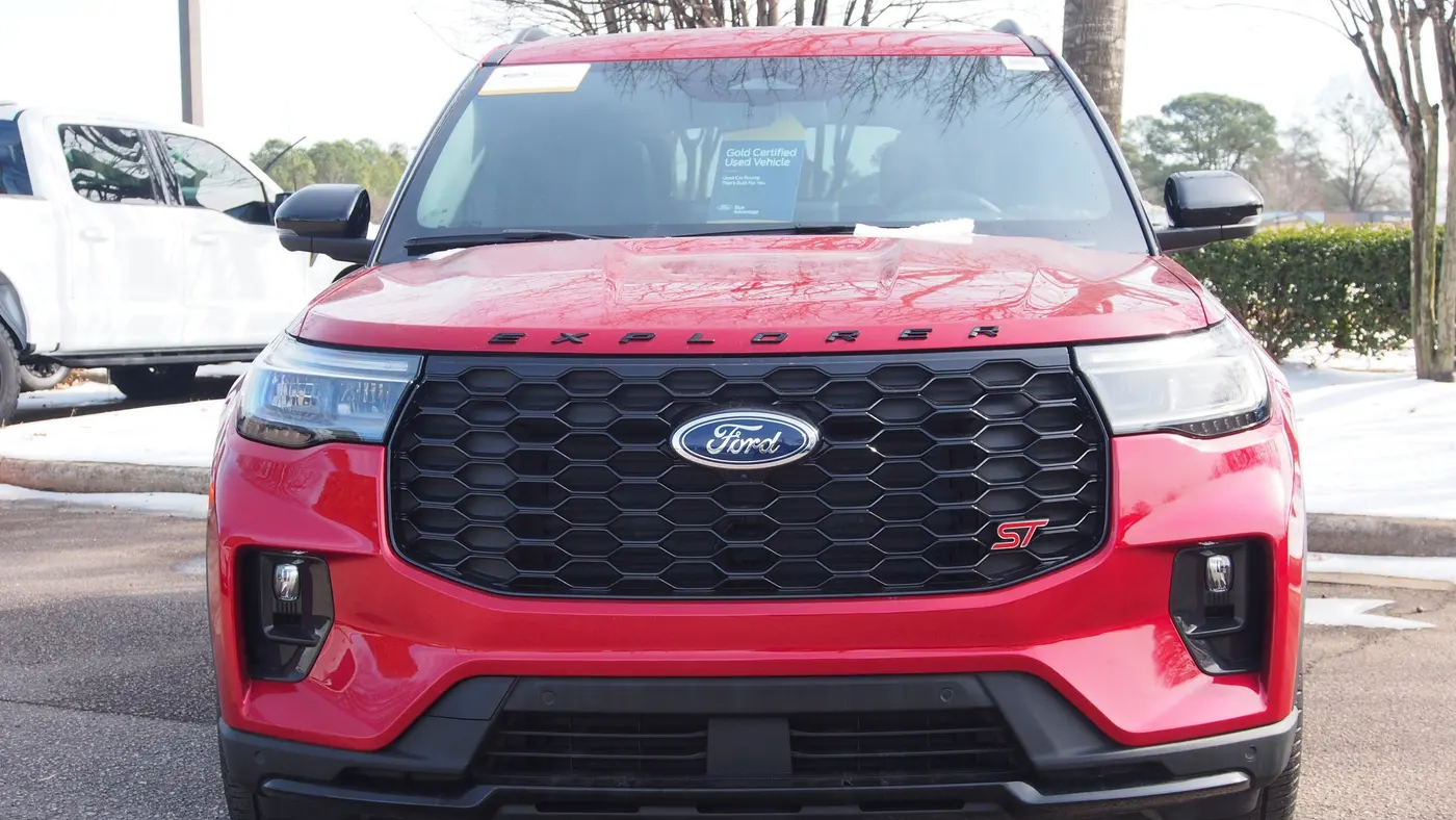 2025 Ford Explorer ST