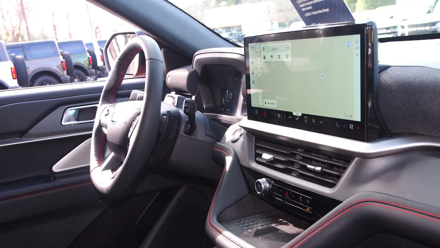 2025 Ford Explorer ST