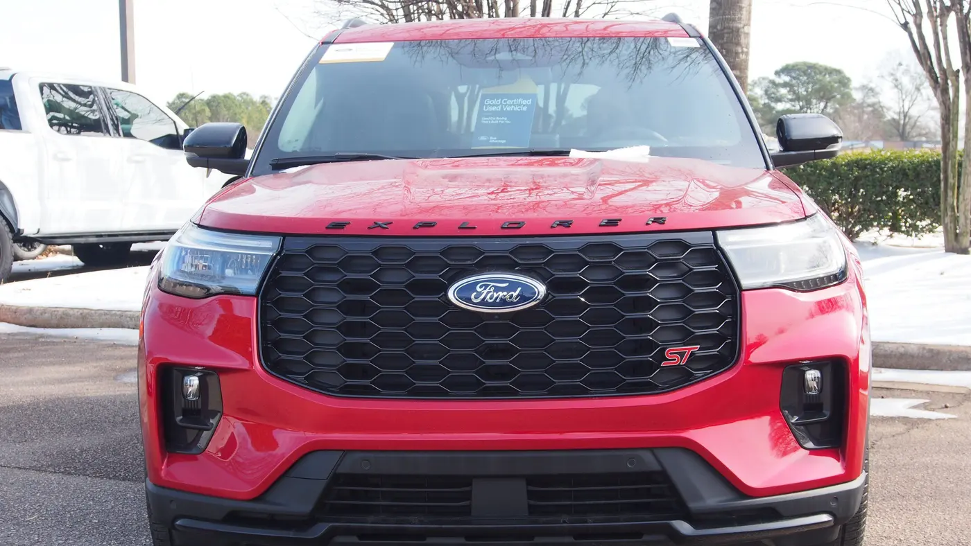 2025 Ford Explorer ST