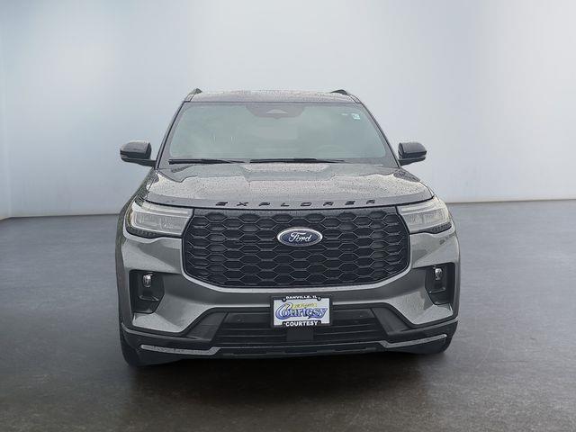 2025 Ford Explorer - $46,900