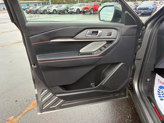 2025 Ford Explorer - $48,699