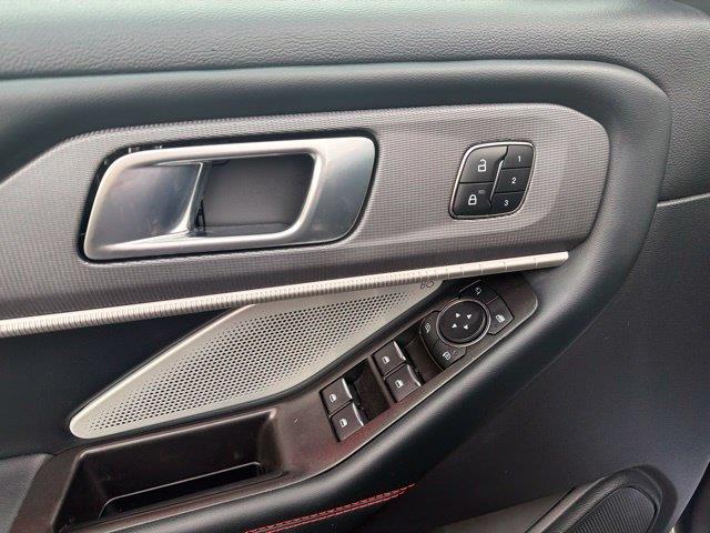 2025 Ford Explorer - $48,699