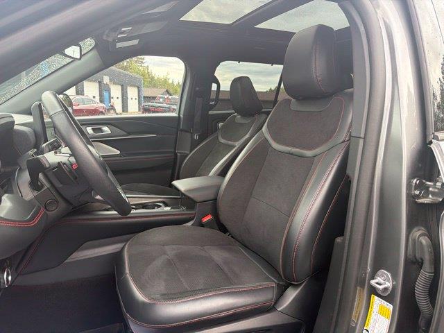 2025 Ford Explorer - $48,699