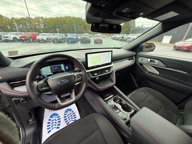 2025 Ford Explorer - $48,699