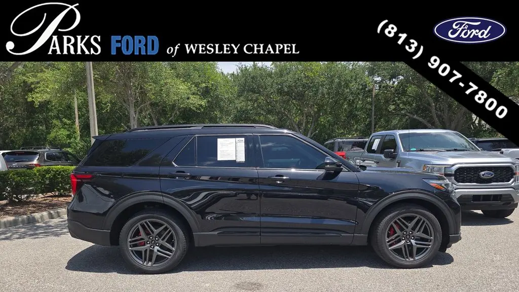 2025 Ford Explorer ST