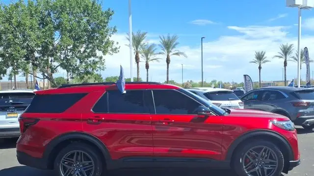 2025 Ford Explorer ST