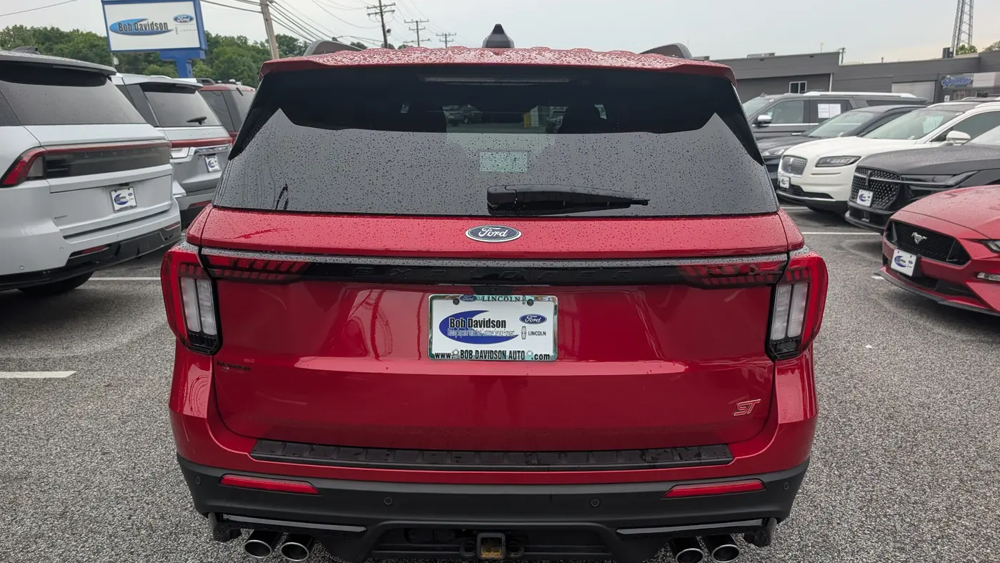 2025 Ford Explorer ST