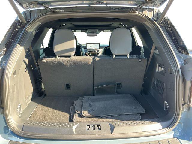 2026 Ford Explorer - $54,983