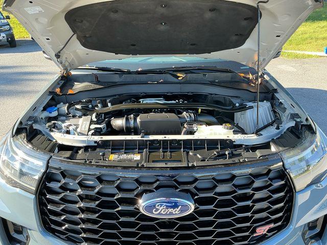 2026 Ford Explorer - $54,983