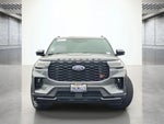2025 Explorer Thumbnail 4
