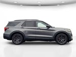 2025 Explorer Thumbnail 5