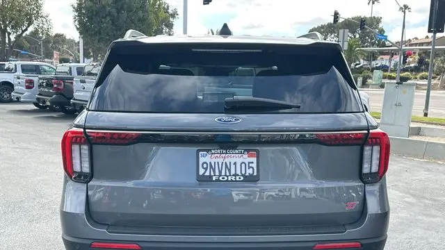 2025 Ford Explorer ST