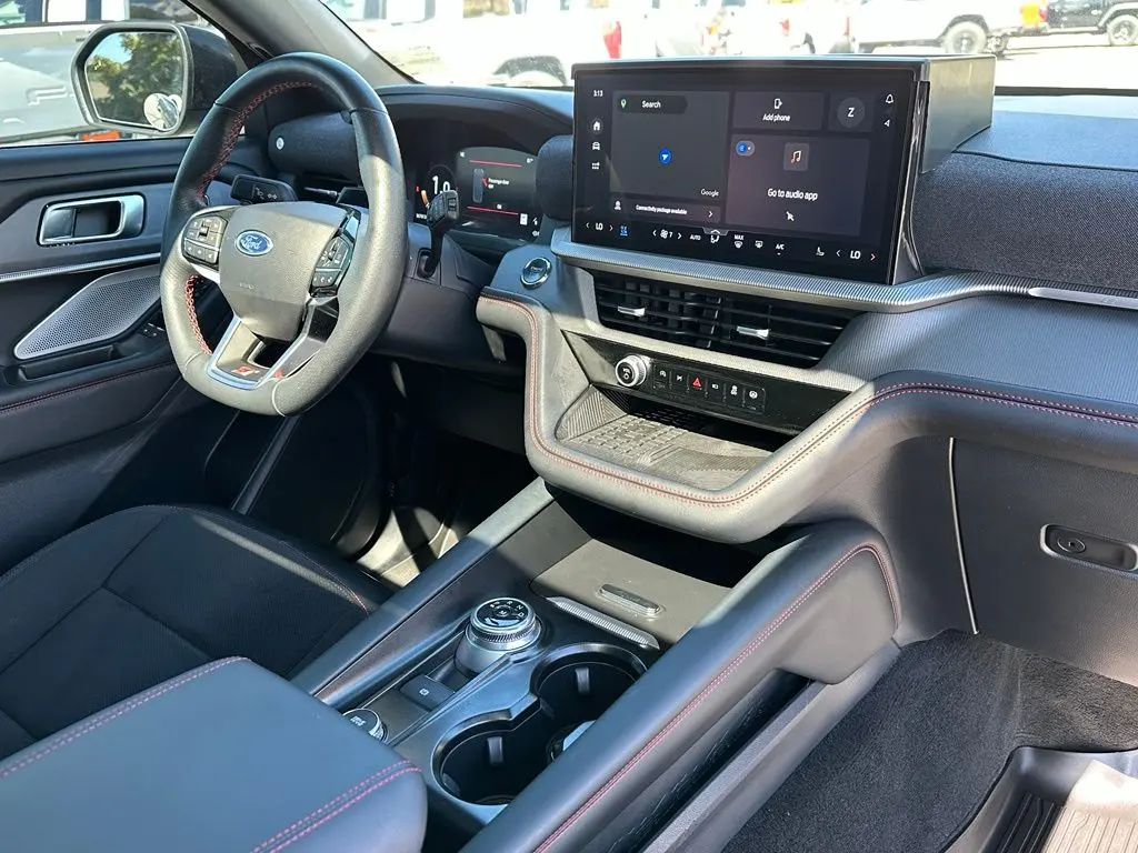 2025 Ford Explorer - $46,727