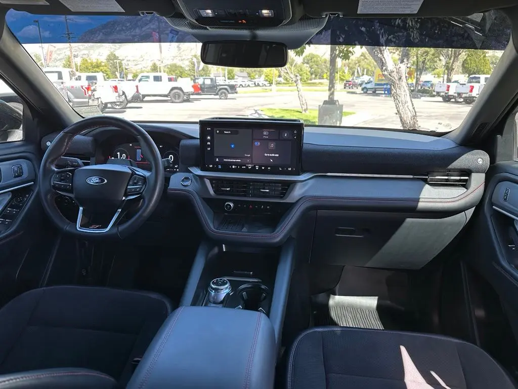 2025 Ford Explorer - $46,727