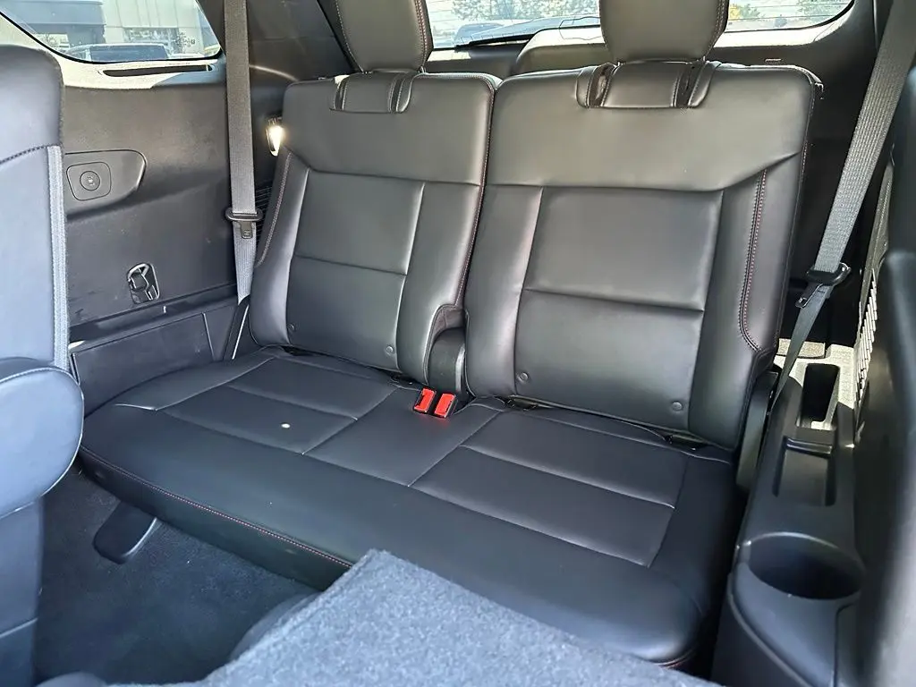 2025 Ford Explorer - $46,727