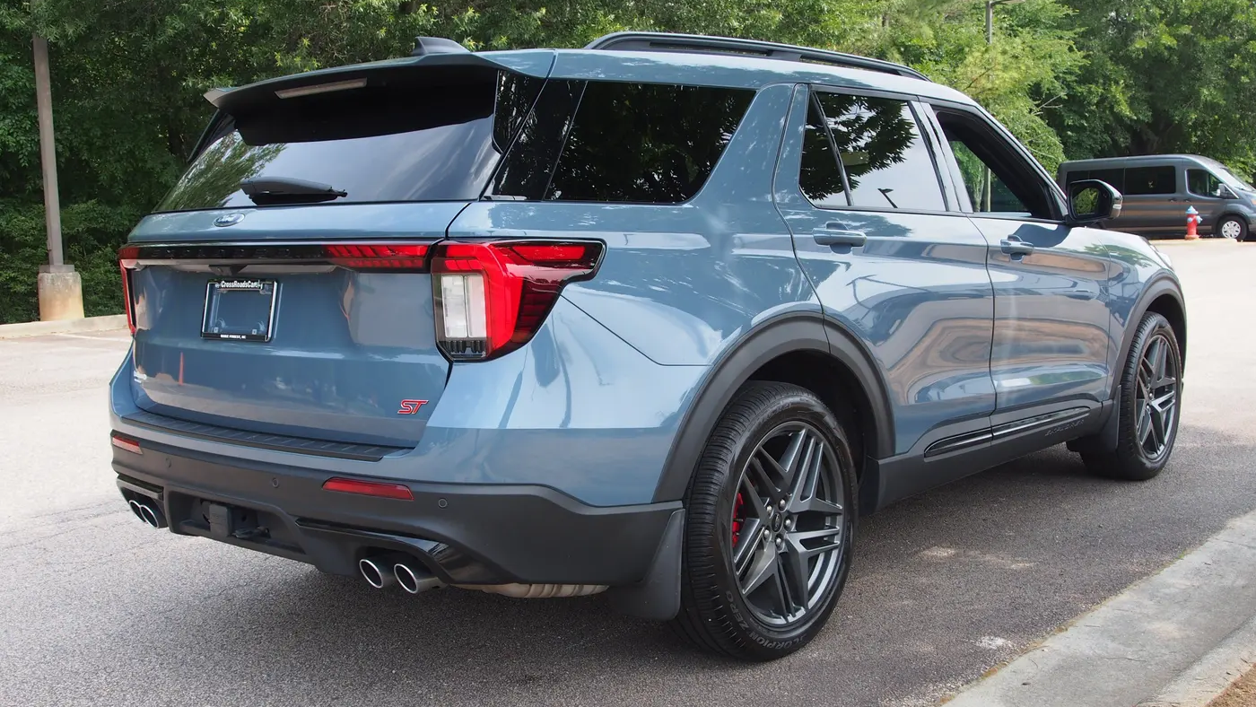 2025 Ford Explorer ST