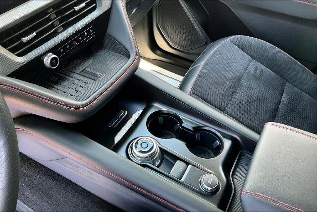2025 Ford Explorer - $47,476