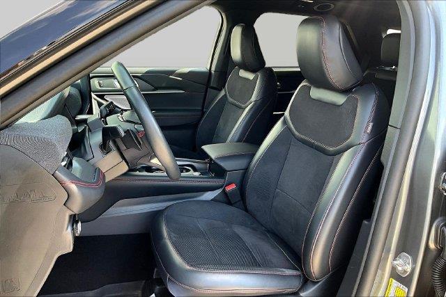 2025 Ford Explorer - $47,476