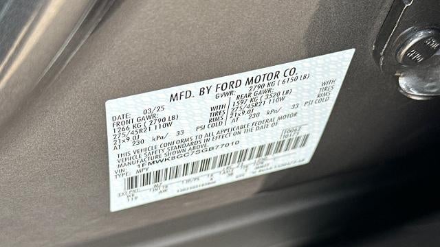 2025 Ford Explorer ST