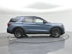 2025 Explorer Thumbnail 30