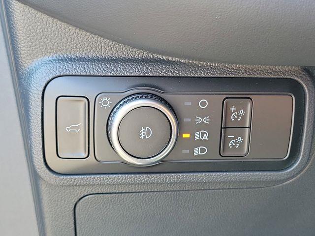 2026 Ford Explorer - $55,688