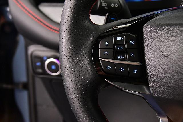 2025 Ford Explorer - $47,999