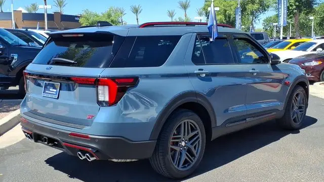 2025 Ford Explorer ST