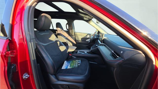 2025 Ford Explorer - $44,669