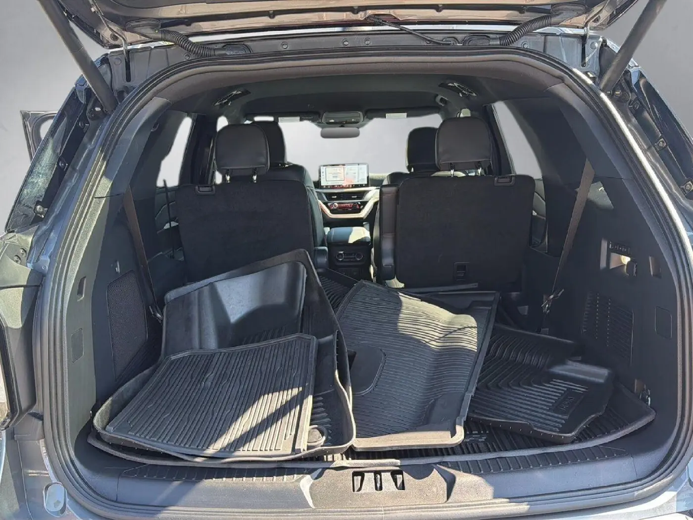 2026 Ford Explorer - $52,455