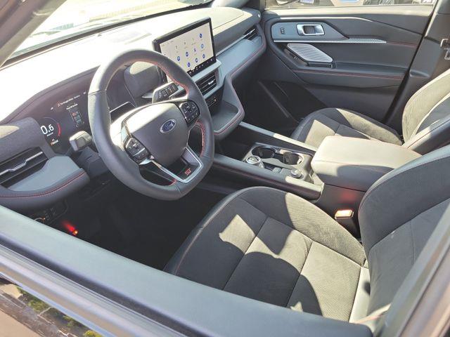 2026 Ford Explorer - $54,888