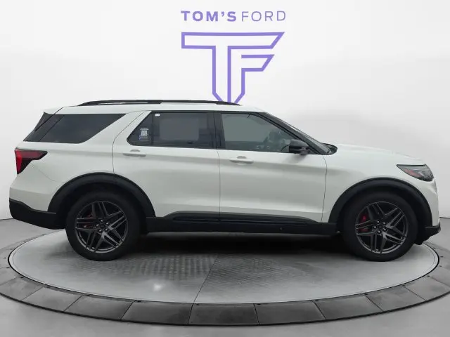 2026 Ford Explorer - $52,954