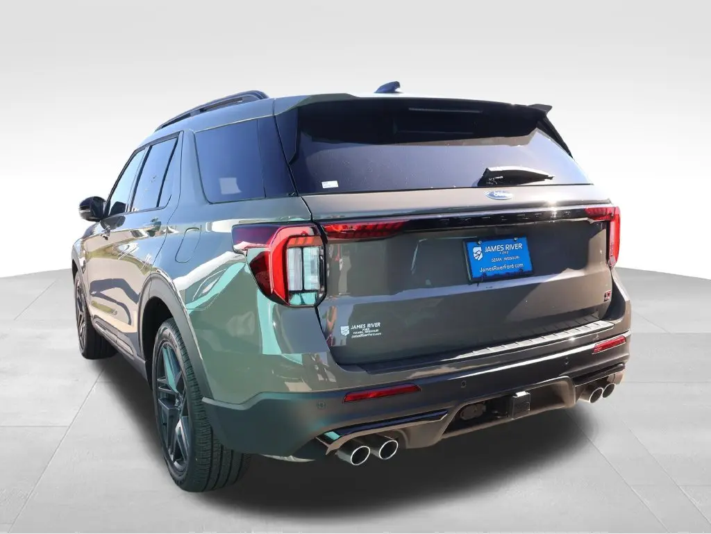 2026 Ford Explorer - $52,994