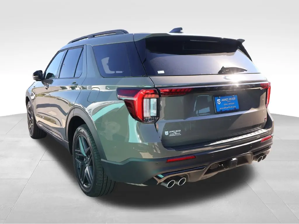 2026 Ford Explorer - $52,994