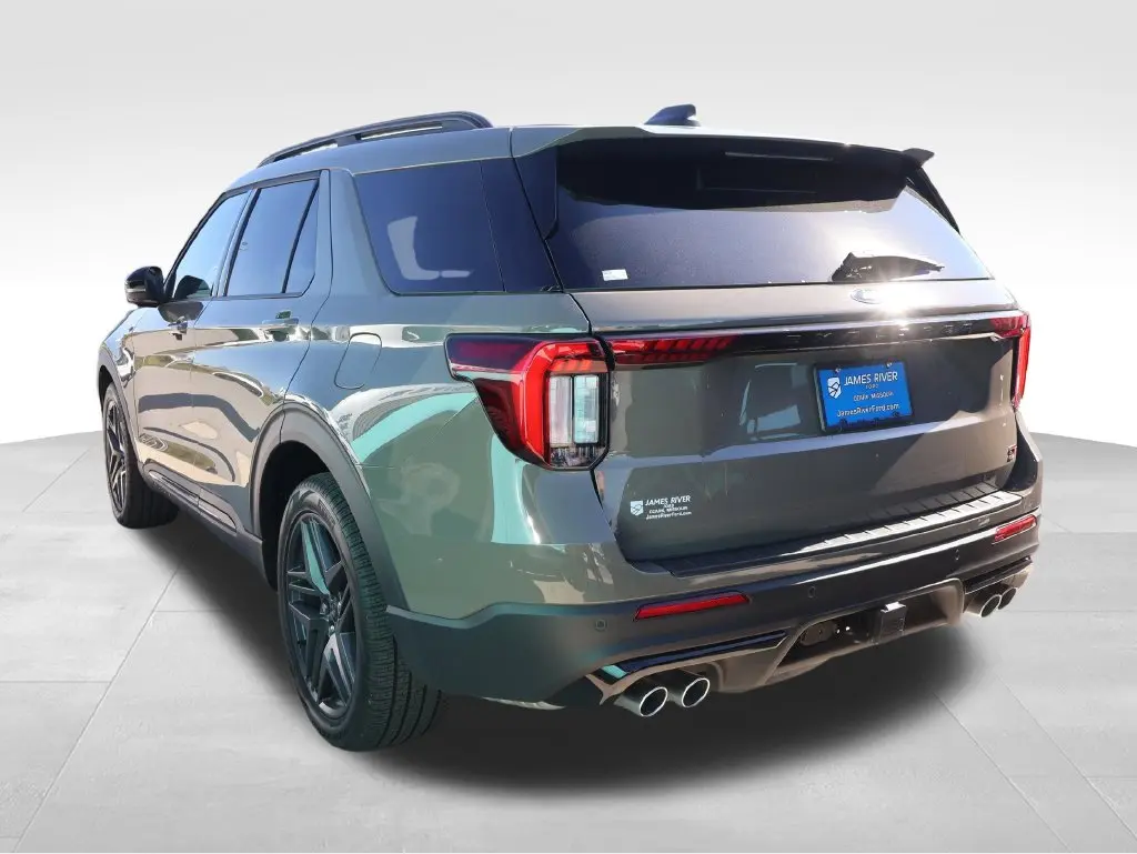 2026 Ford Explorer - $52,994