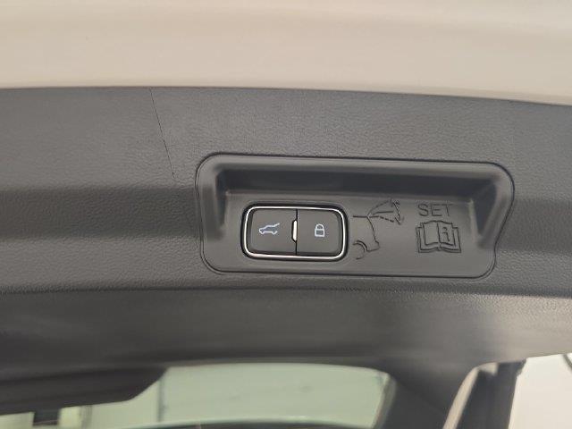 2026 Ford Explorer - $51,888