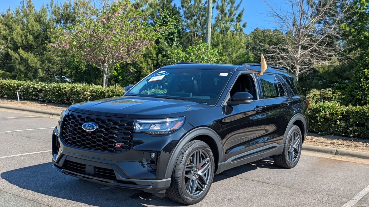 2025 Ford Explorer ST