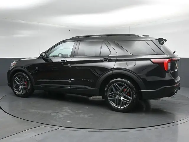 2025 Ford Explorer - $46,500