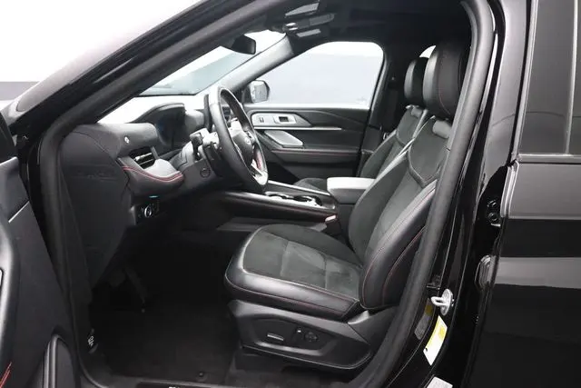 2025 Ford Explorer - $46,500