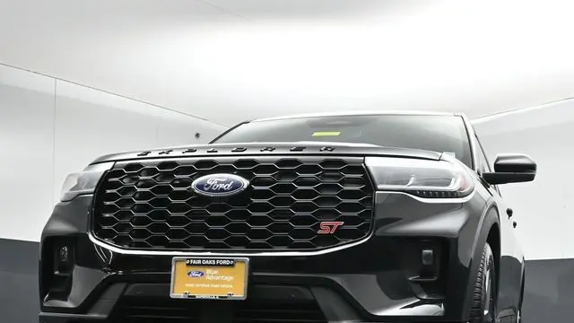 2025 Ford Explorer ST